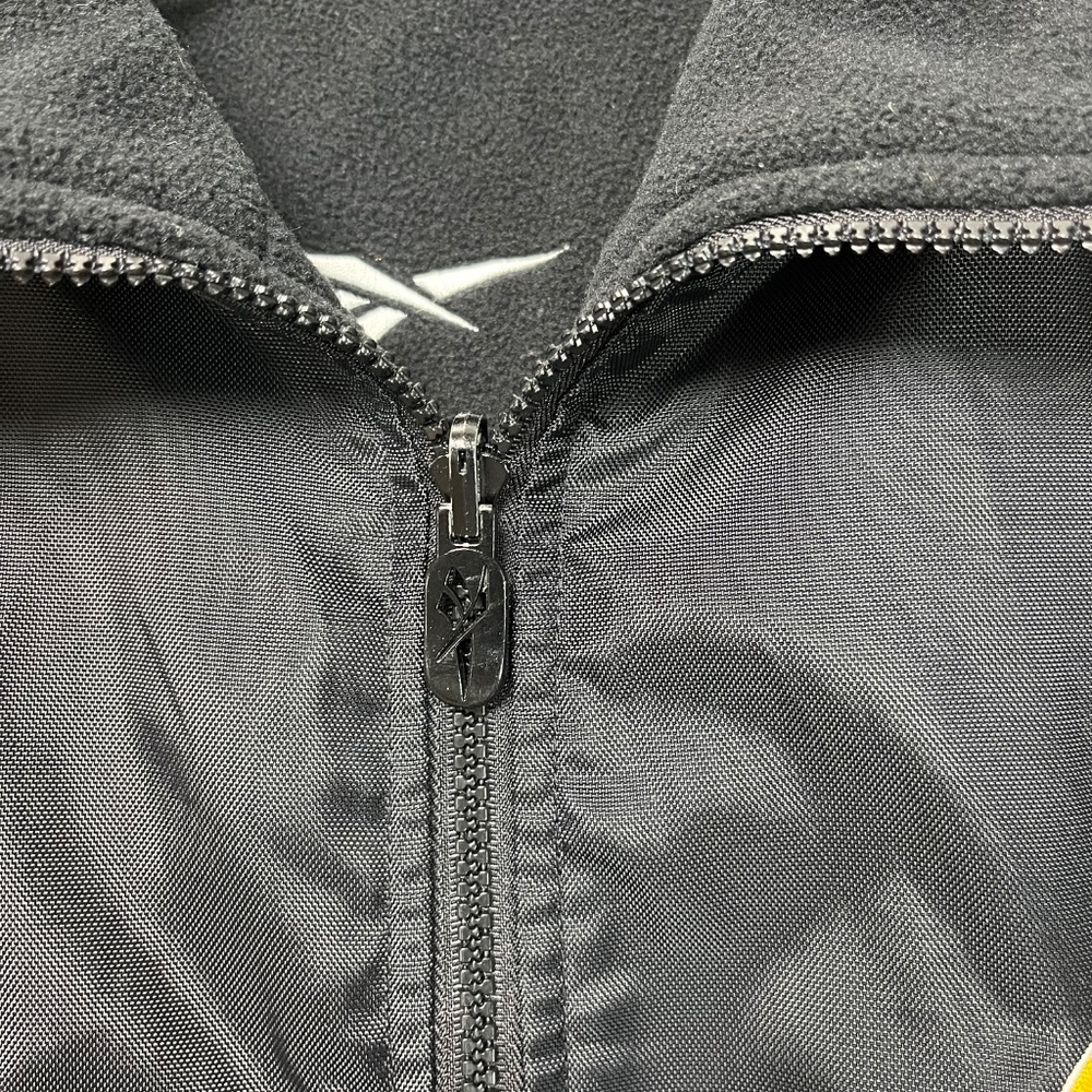 Iowa Hawkeye Reversible Jacket Reebok Mens XL - Picture 3 of 8